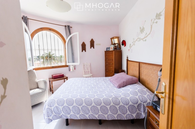 Calpe-Casa hermosa con vistas al mar y Peñón de Ifach a la venta